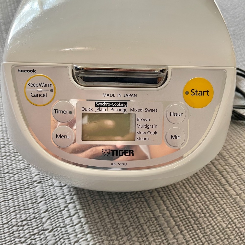 Tiger JBV-S10U 5.5 Cup Microcomputer Rice Cooker White Multi-Menu - Picture 3 of 8